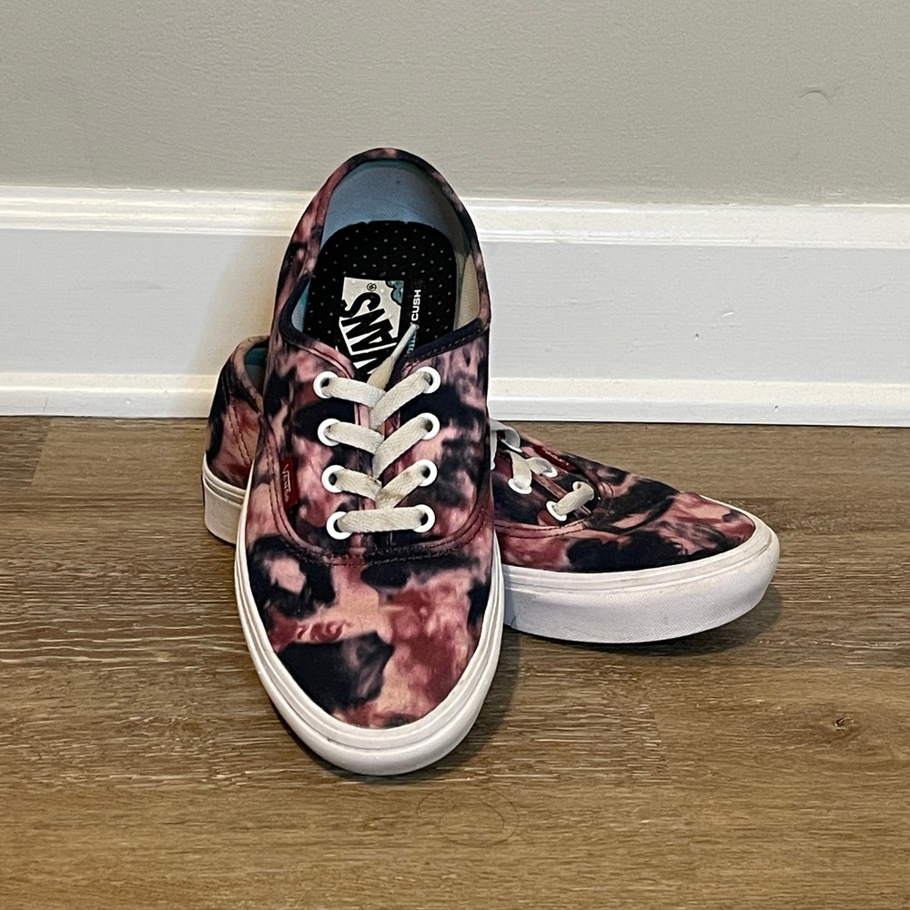 Vans Authentic ComfyCush Tie Dye Skate Shoes Sneakers Women's‎ US 6.5